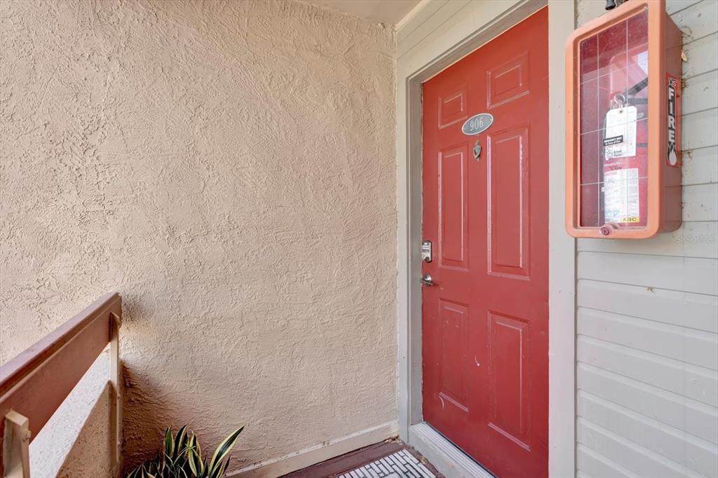 10265 Gandy Boulevard - Photo 1