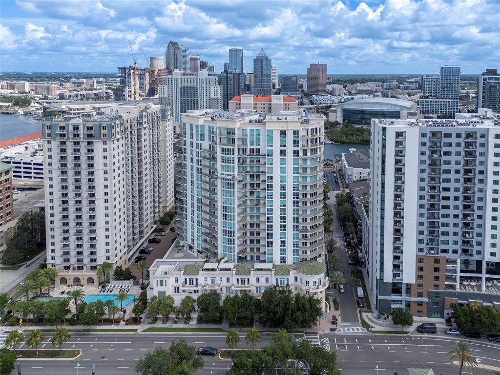 450 Knights Run Avenue - Photo 1