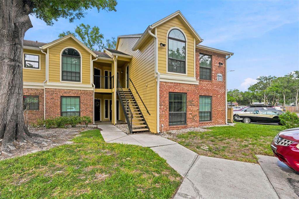 8642 Mallard Reserve Drive - Photo 1