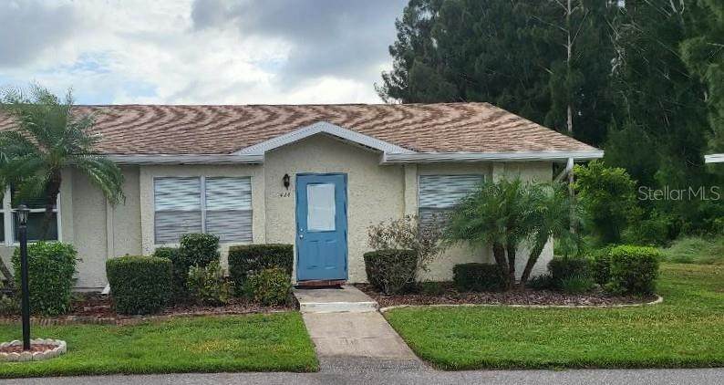 424 Lake Point Court - Photo 1
