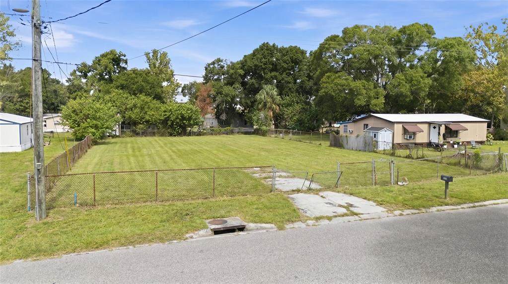 5013 Dacca Drive - Photo 1