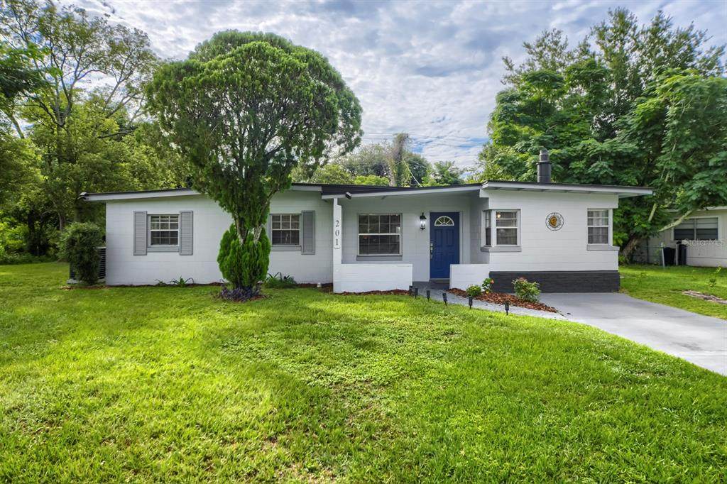 201 Hays Drive - Photo 1
