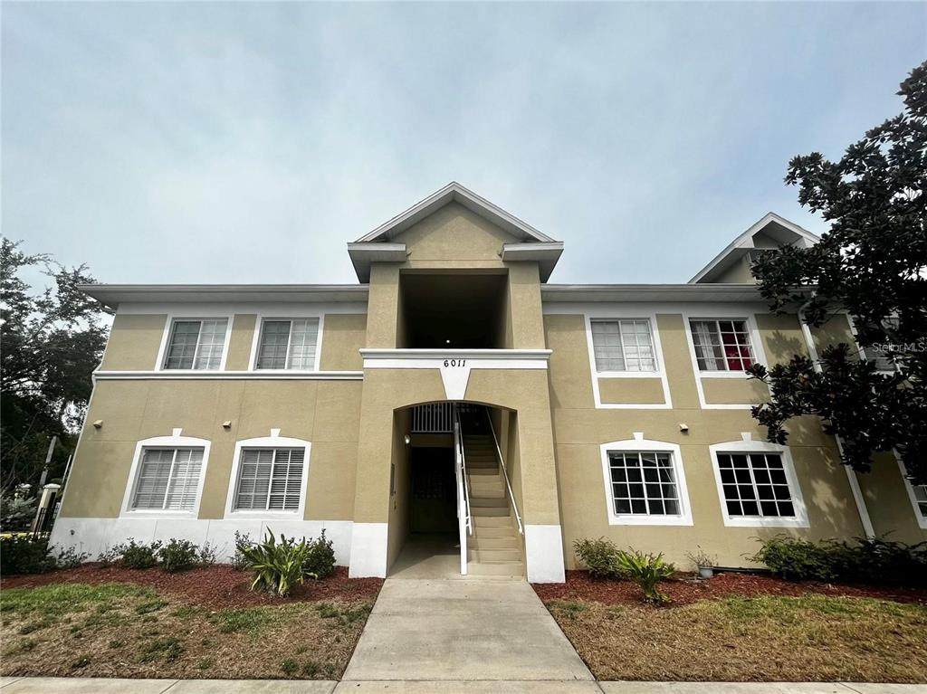 6011 Skydale Way - Photo 1