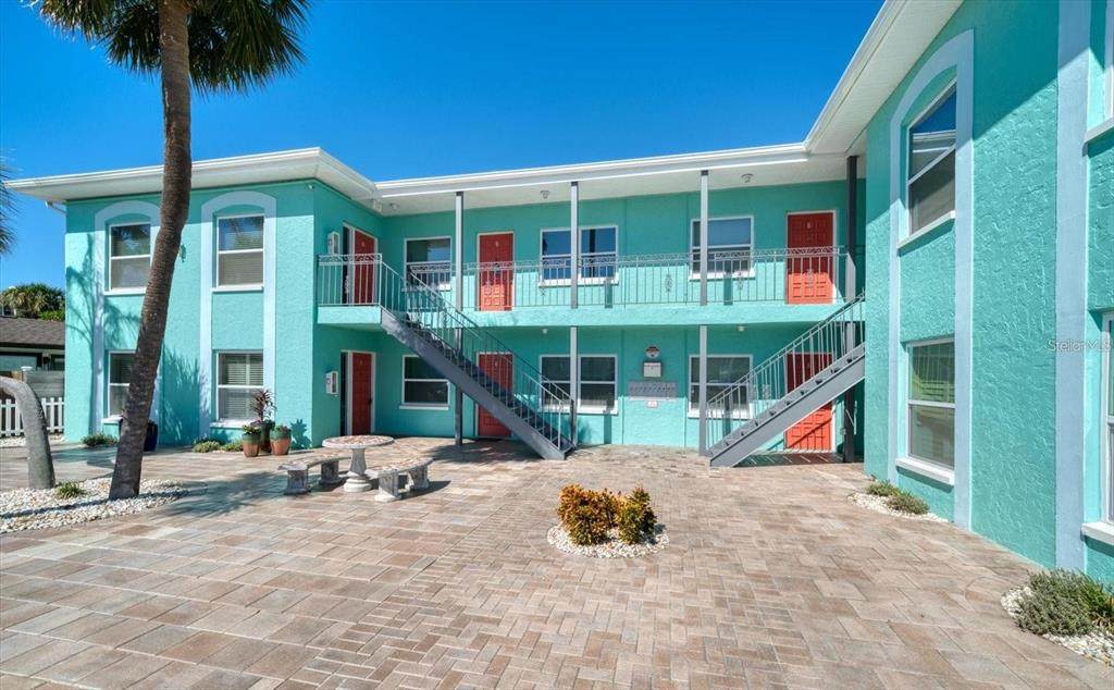 555 69TH Avenue - Photo 1