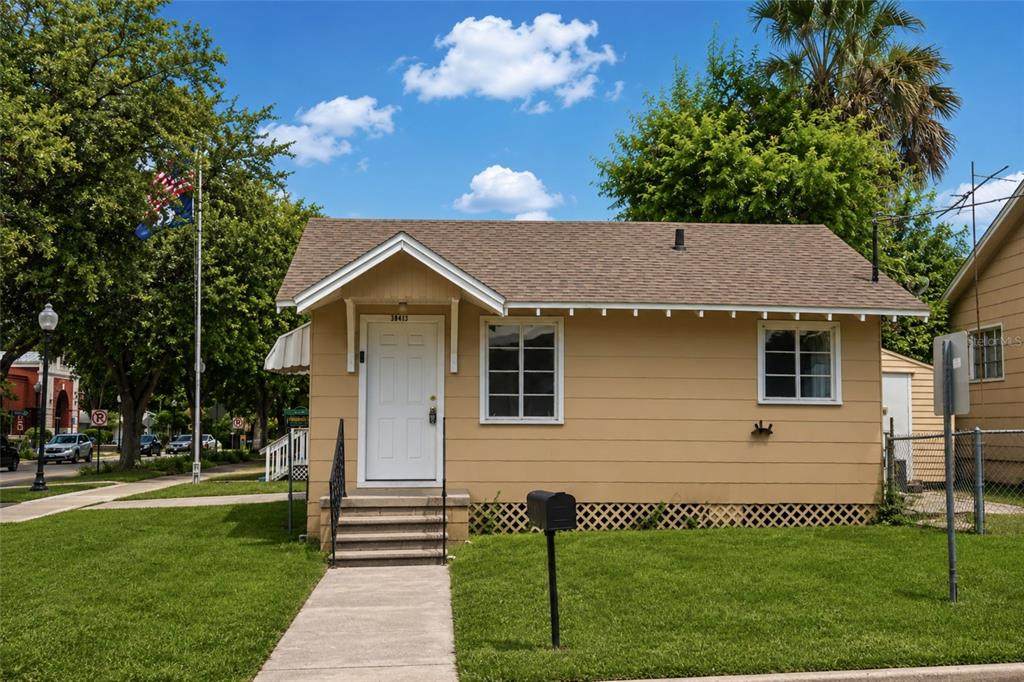 38443 6TH Avenue - Photo 1