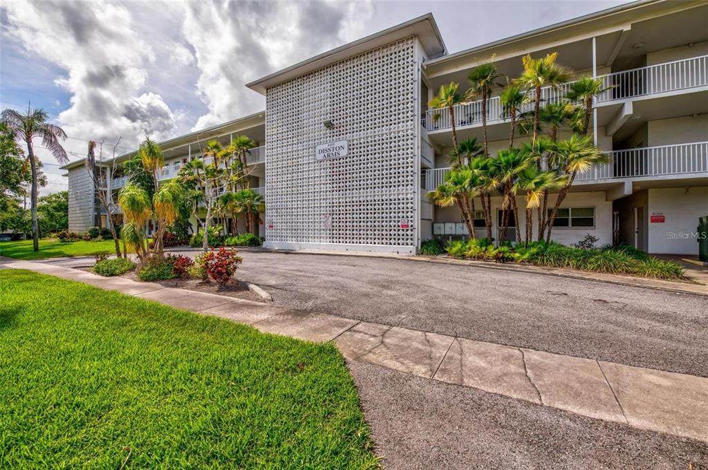 5155 9TH Avenue - Photo 1