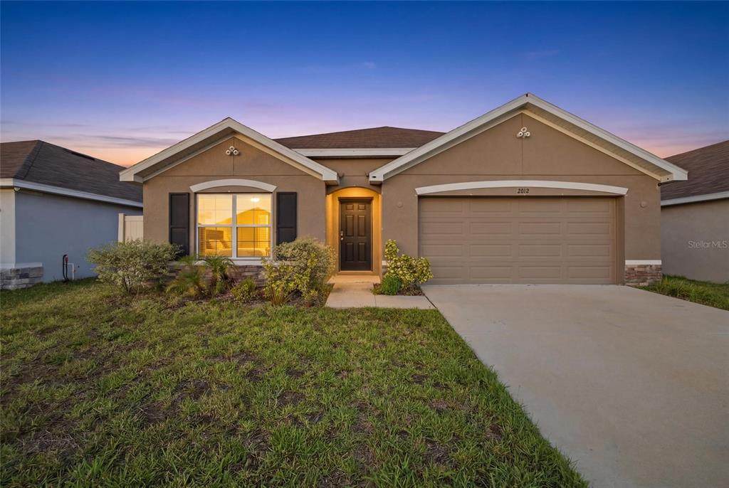 2812 Gumbo Limbo Drive - Photo 1