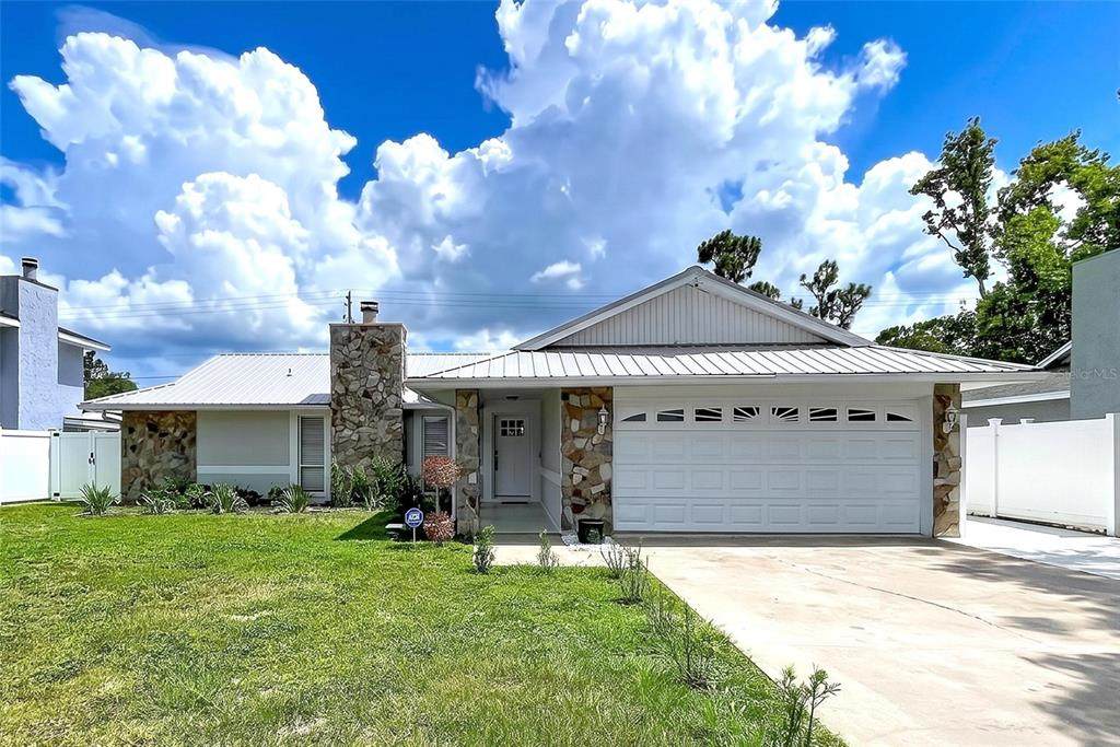 5520 Fulmar Drive - Photo 1