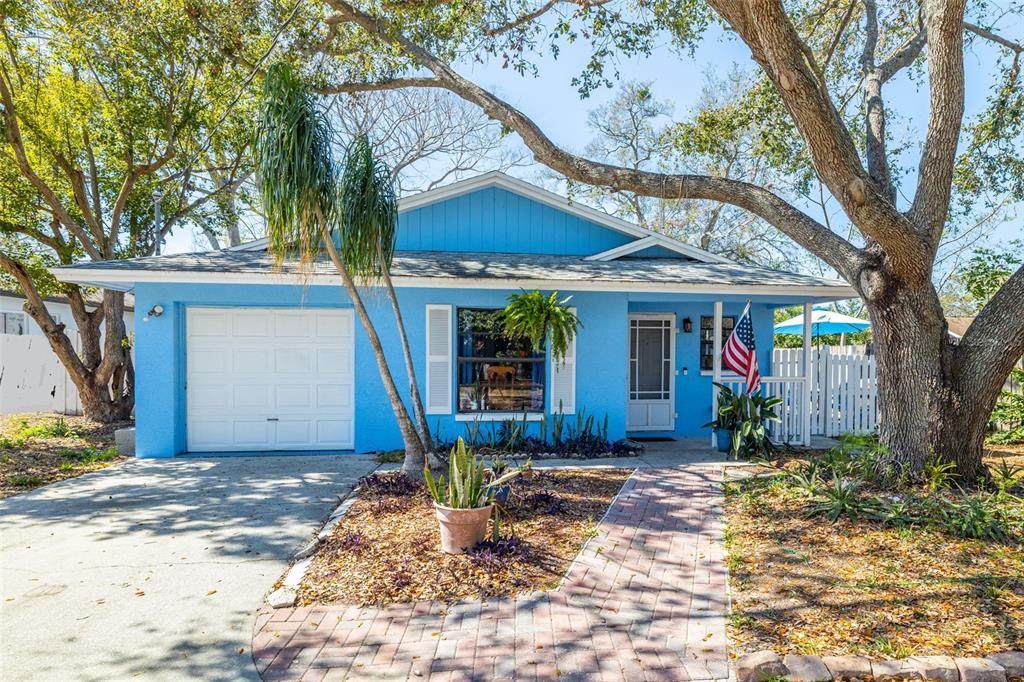 1335 15TH Street - Photo 1