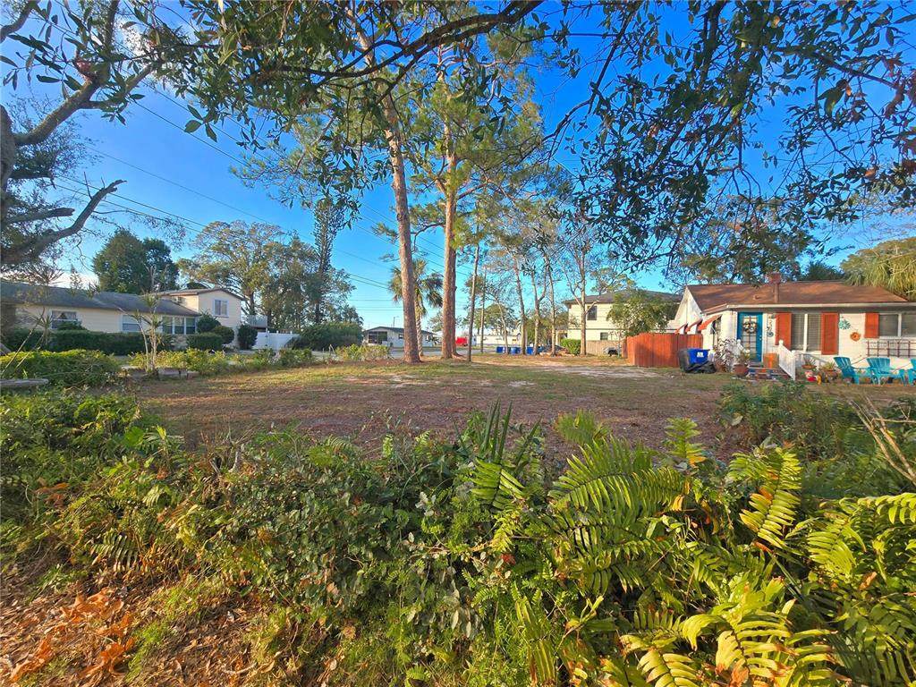 237 50TH Avenue - Photo 1