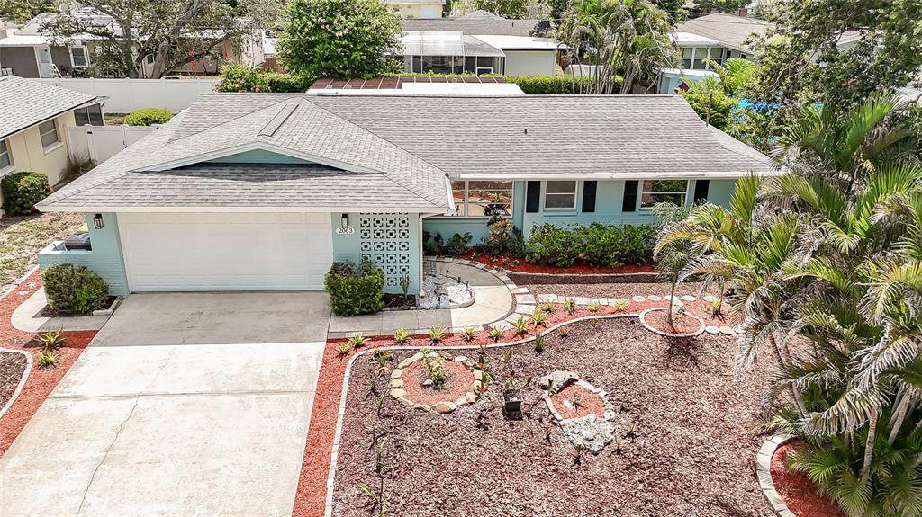 2063 Dunston Cove Road - Photo 1