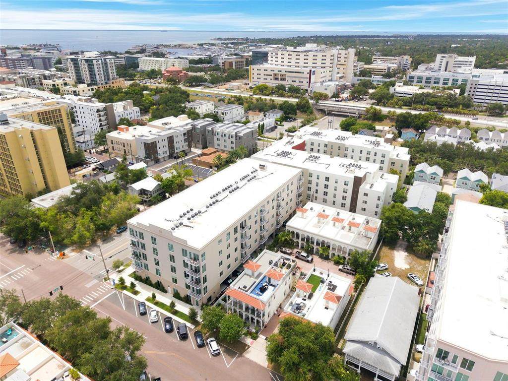 https://bt-photos.global.ssl.fastly.net/mfr/orig_boomver_1_TB8527999-2.jpg