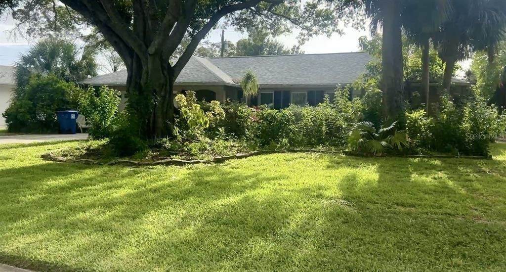 5230 Venetian Boulevard - Photo 1