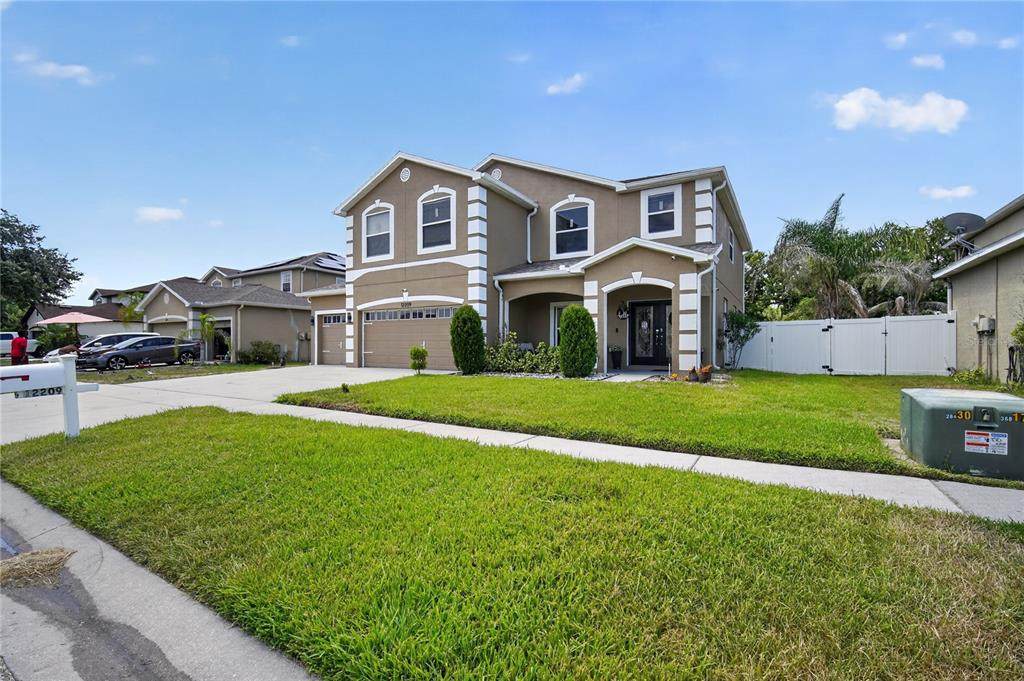 12209 Citrus Leaf Drive - Photo 1
