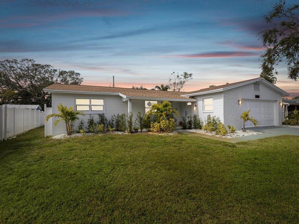 10264 Oakhurst Road - Photo 1