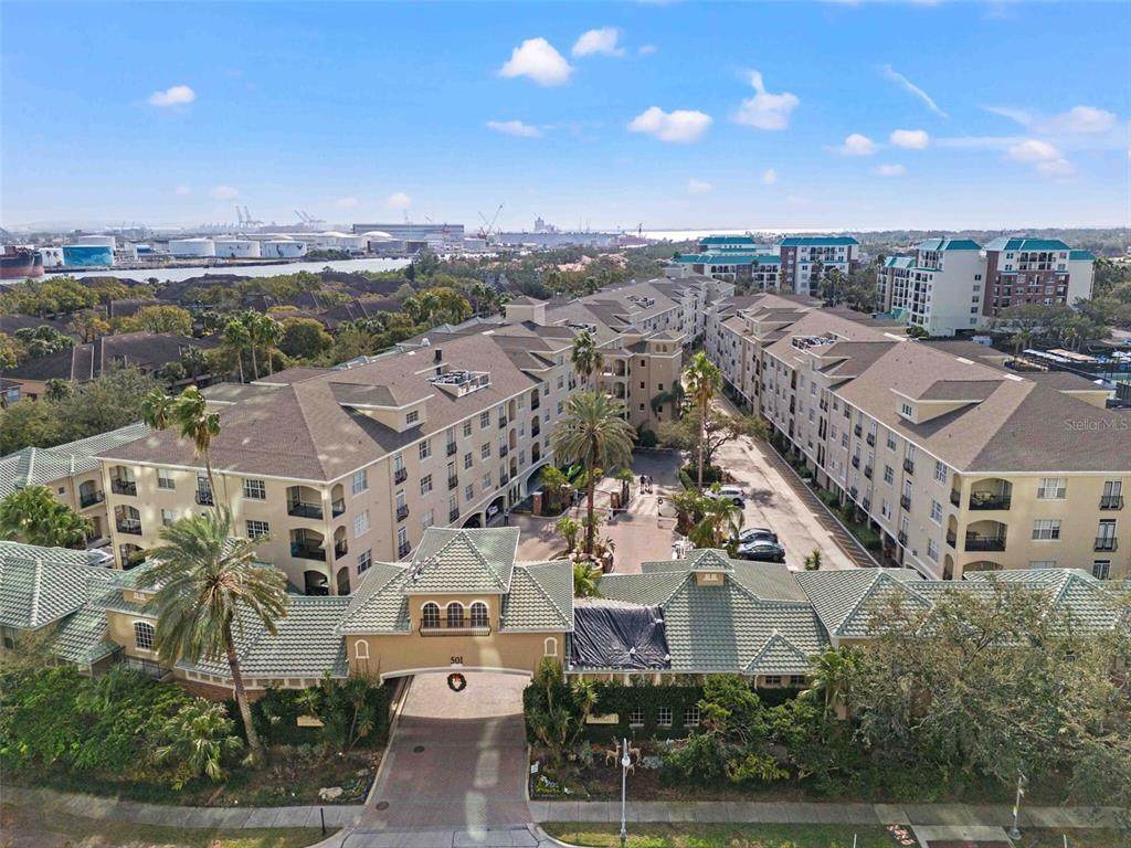 501 Knights Run Avenue - Photo 1