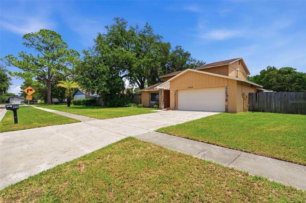 15806 Pennington Road - Photo 1