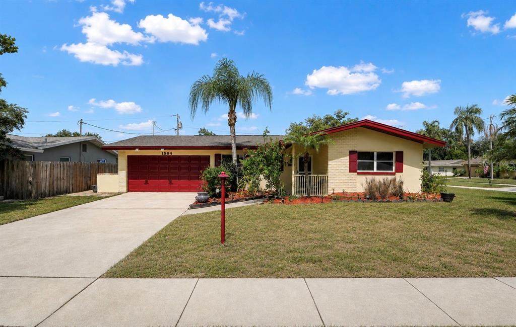 1564 Santa Monica Drive - Photo 1