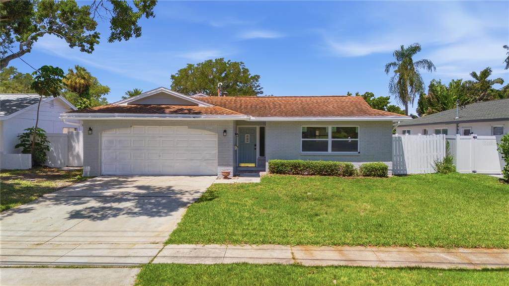5920 Denver Street - Photo 1