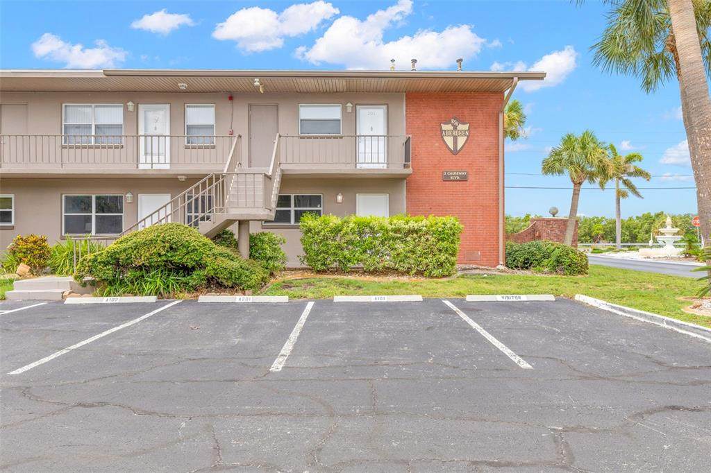 2 Causeway Boulevard - Photo 1
