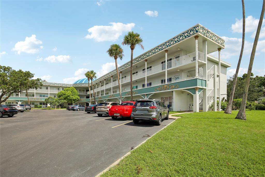2380 World Parkway Boulevard - Photo 1