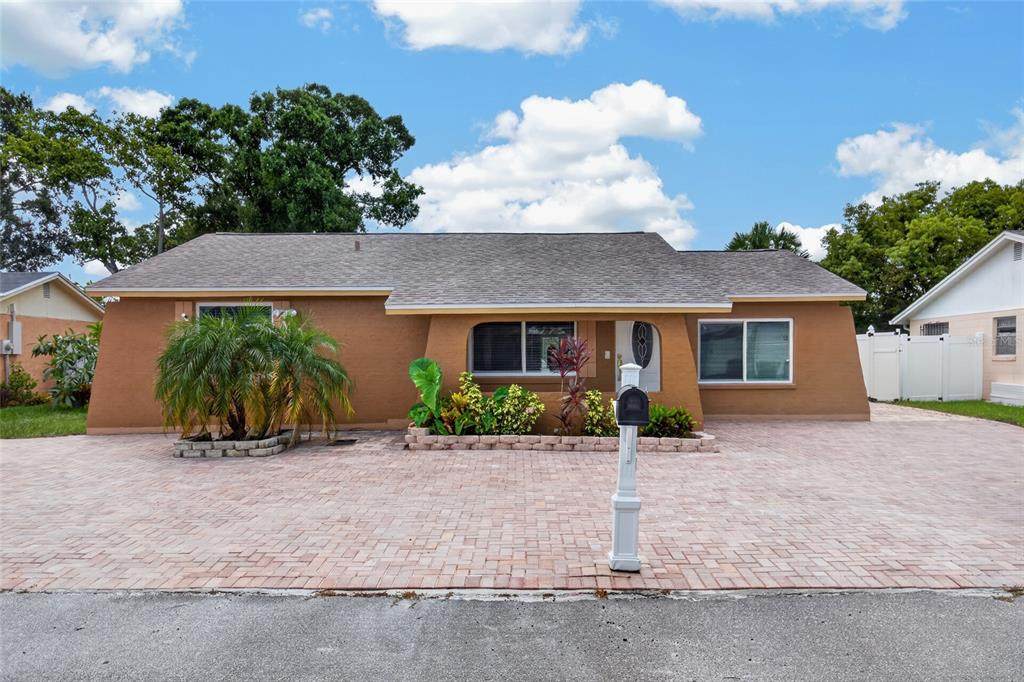 6711 Glen Forest Court - Photo 1