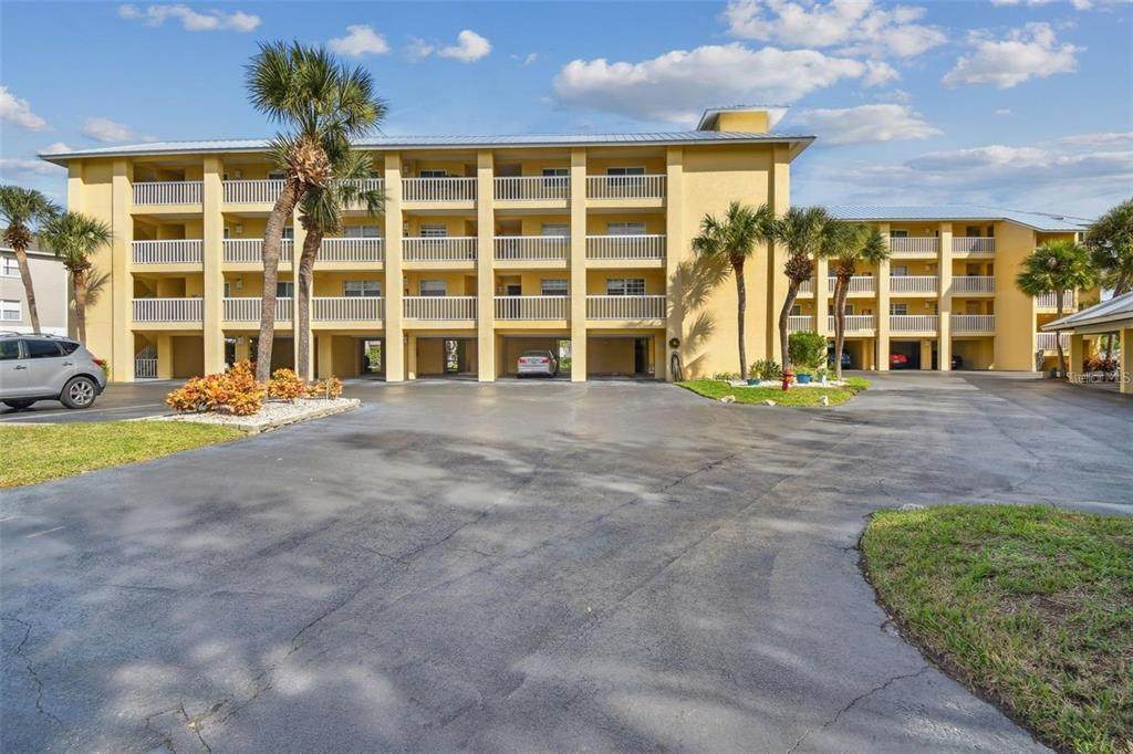 1125 Pinellas Bayway - Photo 1