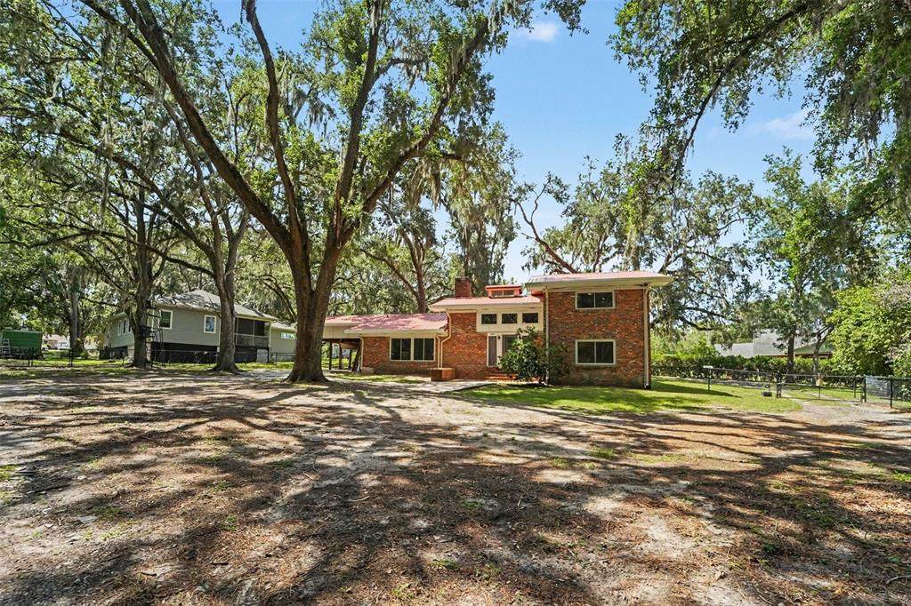 434 Hamlin Way - Photo 1