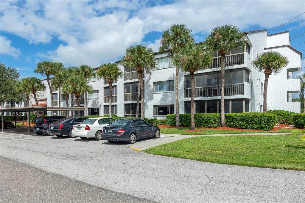 2593 Countryside Boulevard - Photo 1