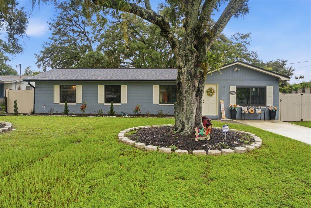 9242 52ND Street - Photo 1