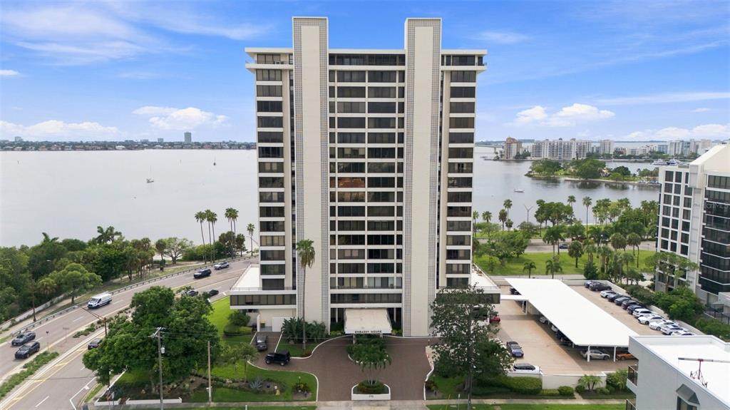 770 Palm Avenue - Photo 1