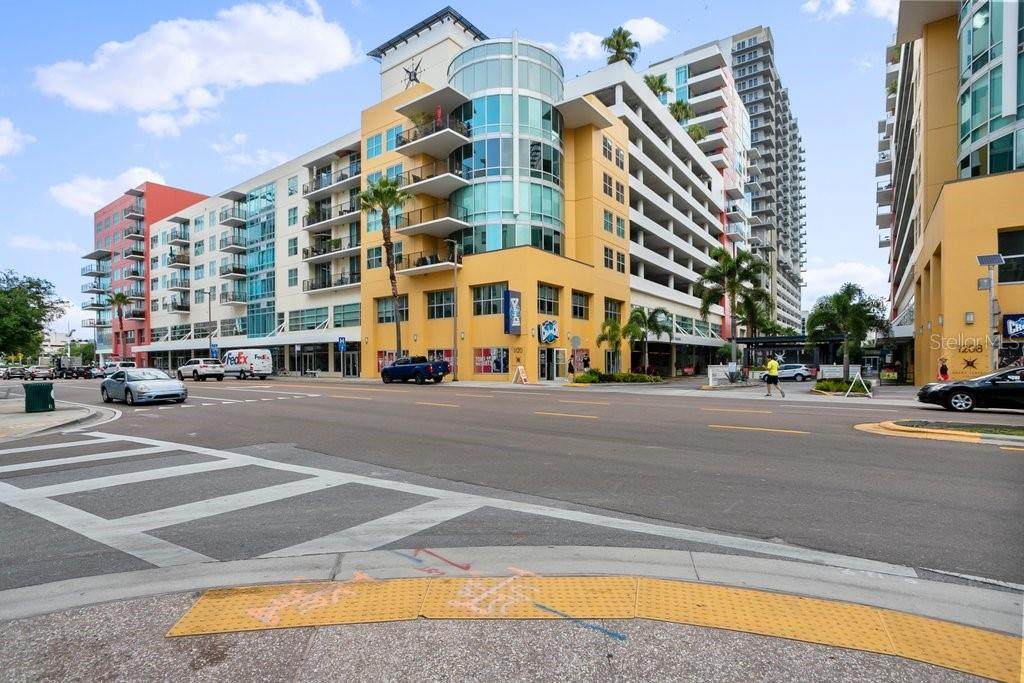 1120 Kennedy Boulevard - Photo 1