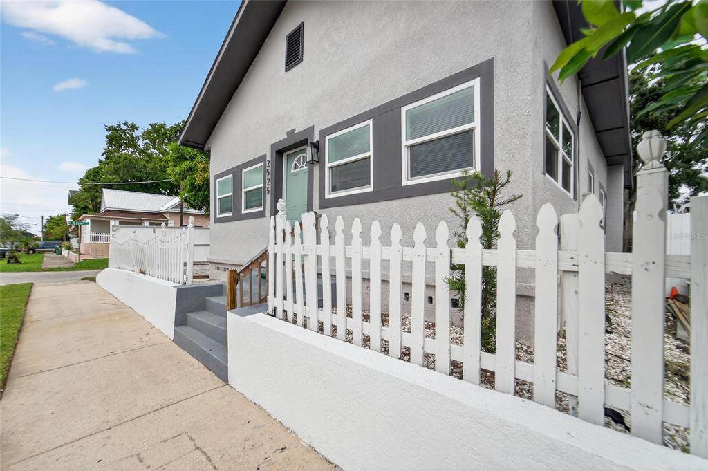 2525 Beach Street - Photo 1