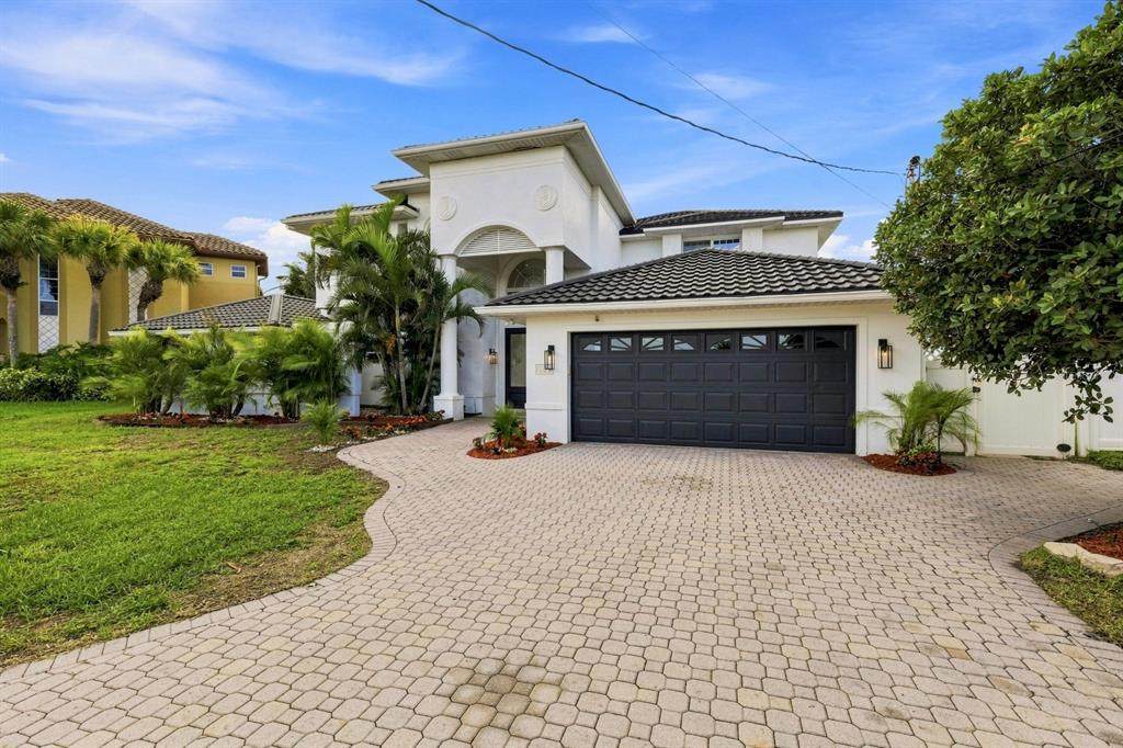461 Palm Island - Photo 1