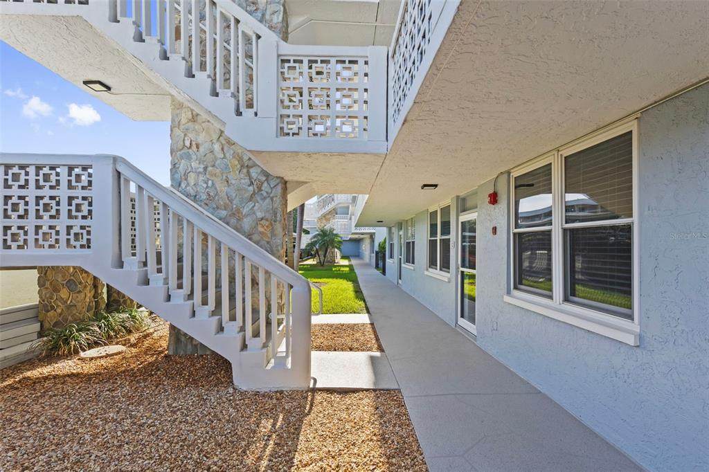 4895 Bay Street - Photo 1