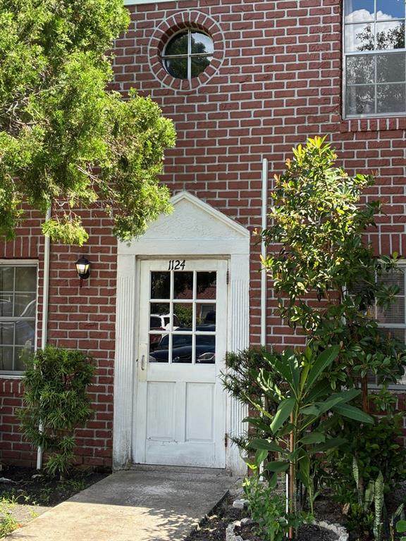 1124 85TH Terrace - Photo 1