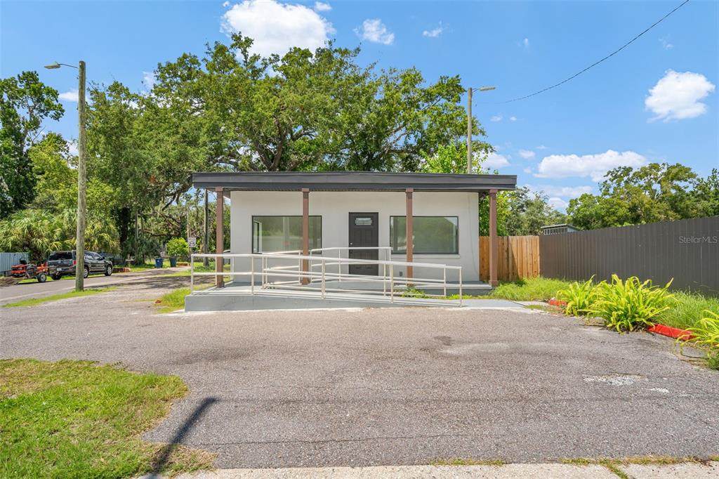 10302 Nebraska Avenue - Photo 1