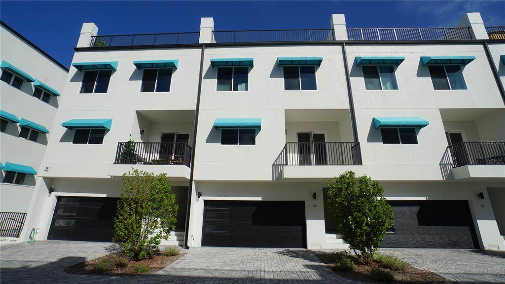 15405 Gulf Boulevard - Photo 1