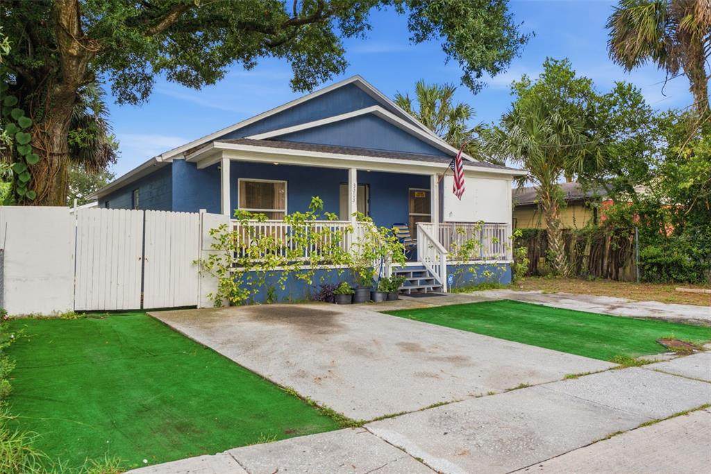 3203 Deleuil Avenue - Photo 1