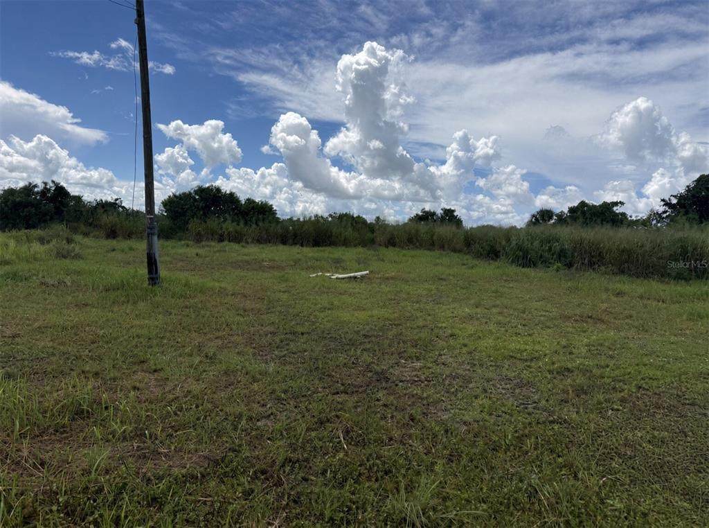 820 Stephens Road - Photo 1