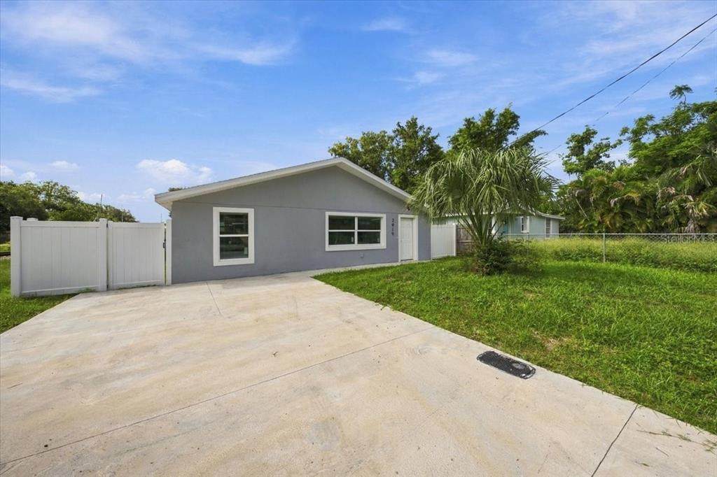 2919 19TH Avenue - Photo 1