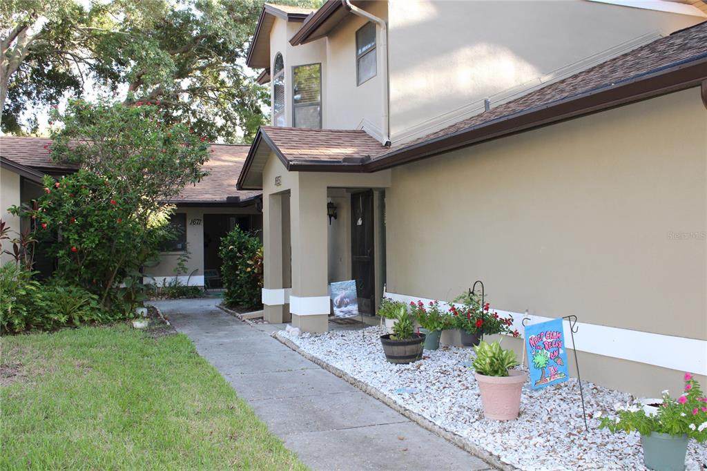 1671 Hamilton Court - Photo 1
