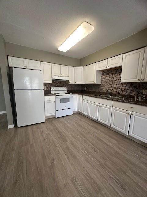 8206 Elmer Street - Photo 1