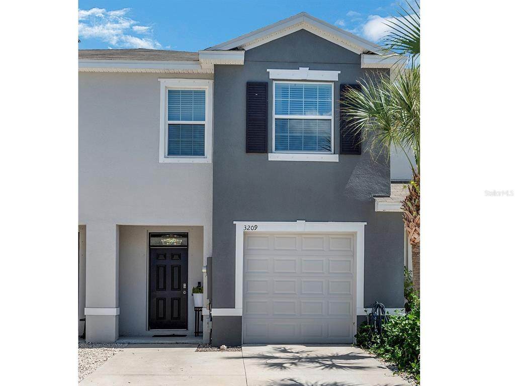 3209 Pleasant Willow Court - Photo 1