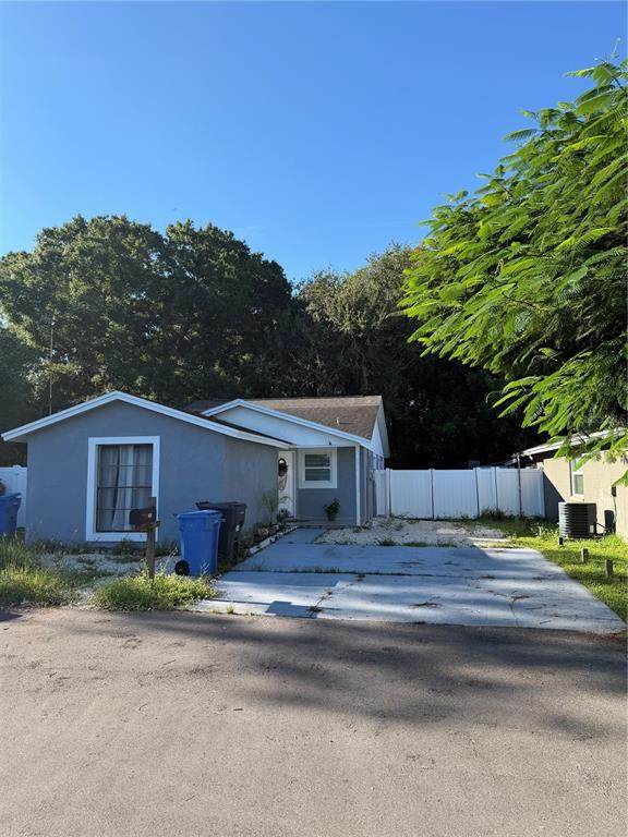 8904 Rosebank Court - Photo 1