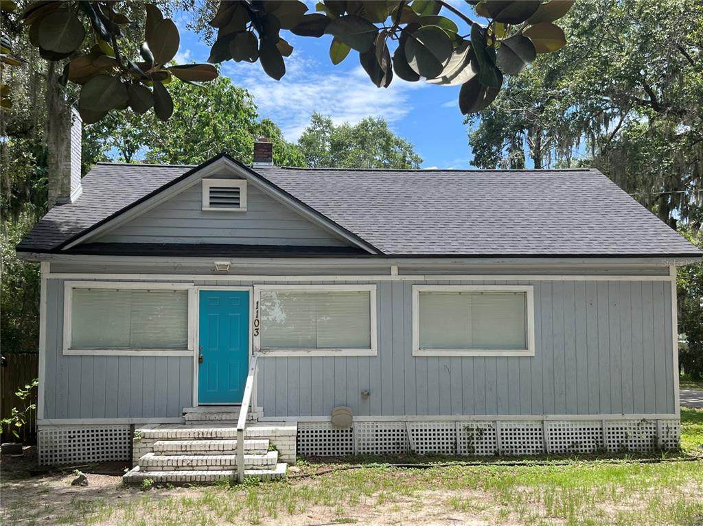 1103 9TH Avenue - Photo 1