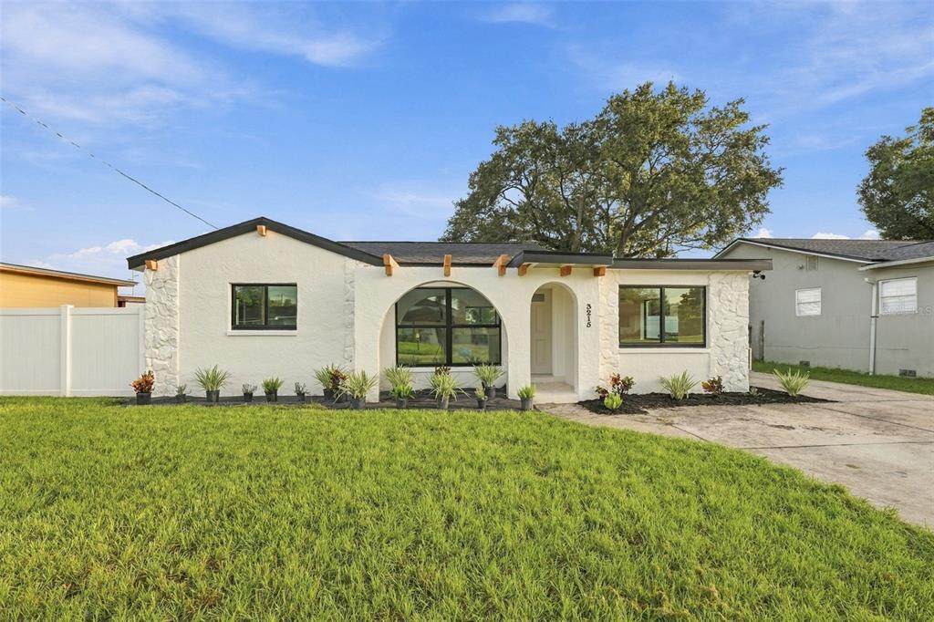 3215 Dewey Street - Photo 1