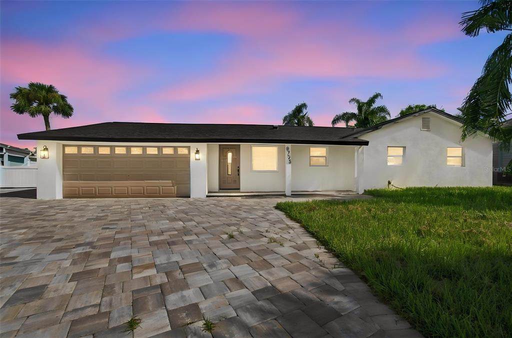 8725 Thornwood Lane - Photo 1