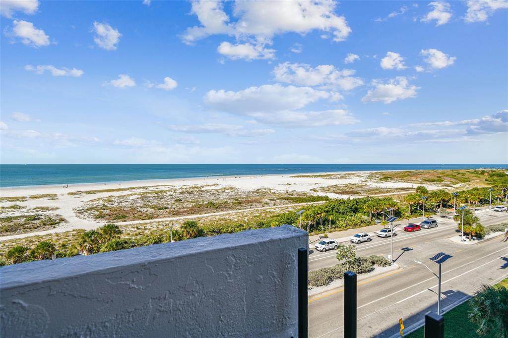 101 Benjamin Franklin Drive - Photo 1