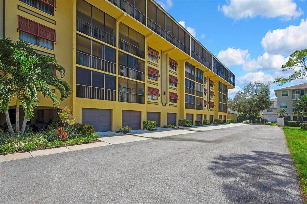 5775 Park Street - Photo 1